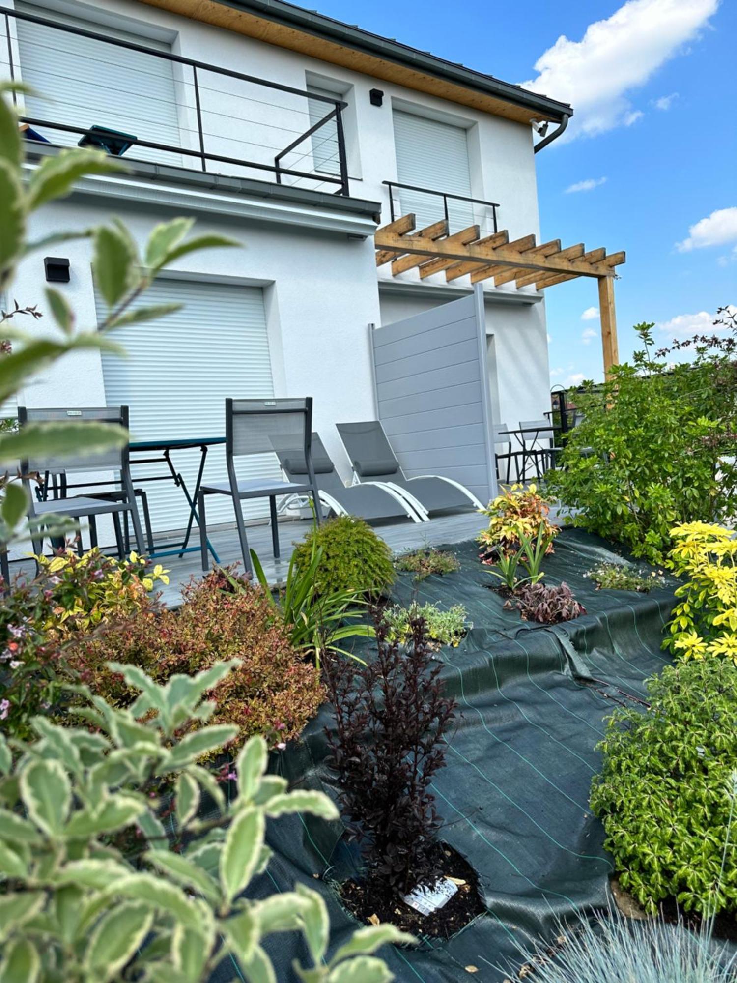 La Villa Perchee Calme, Sauna, Parking Prive Saint-Prix  Zewnętrze zdjęcie