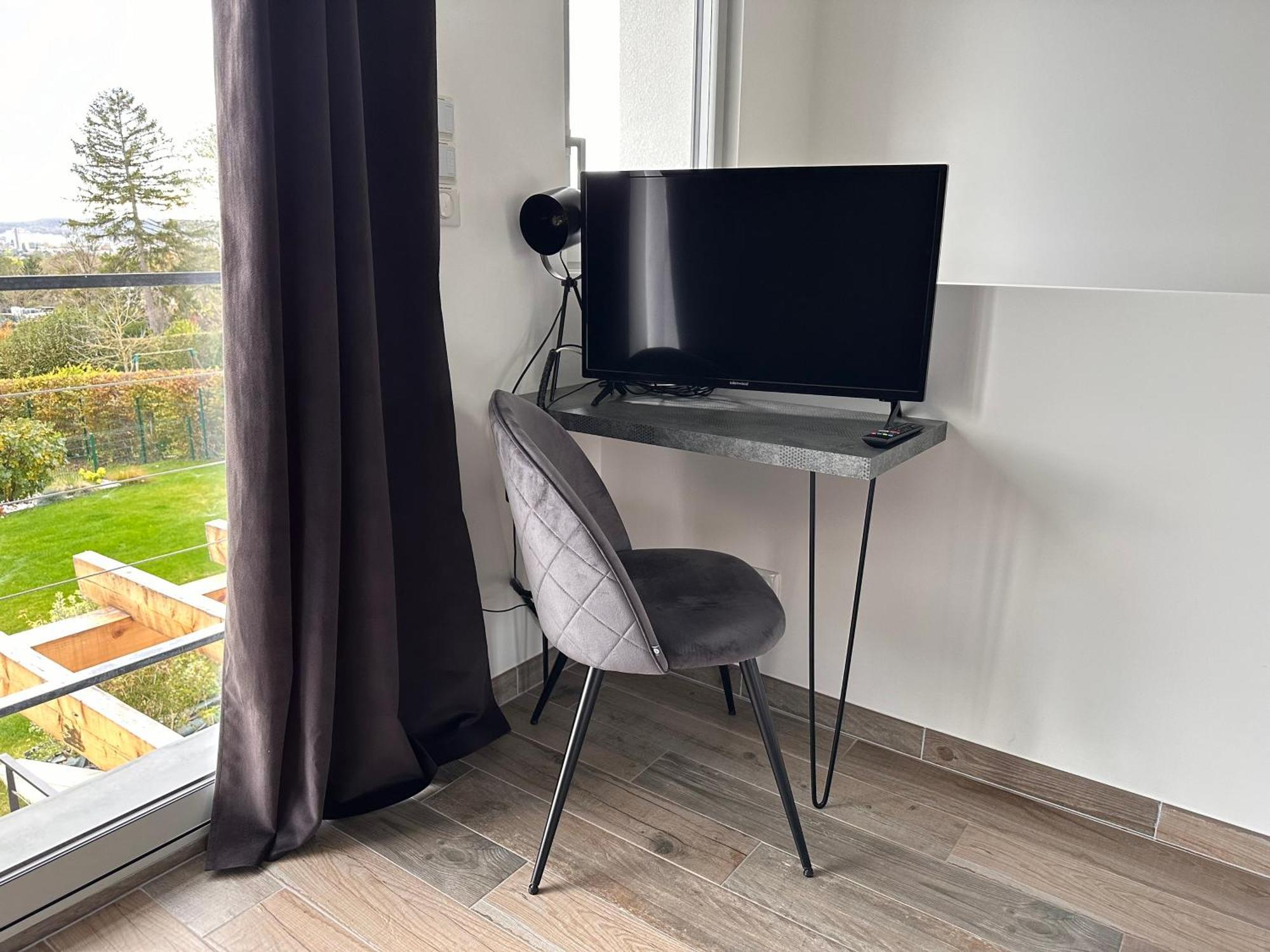 La Villa Perchee Calme, Sauna, Parking Prive Saint-Prix  Zewnętrze zdjęcie